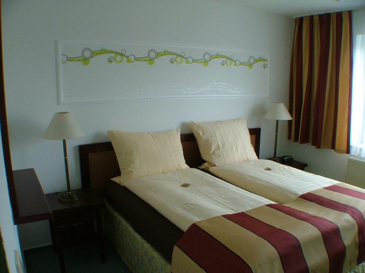 Hotel Garni Pension Zur Lutherstadt Lutherstadt Eisleben Luaran gambar